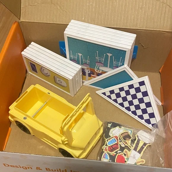 (2 Sets) Melissa & Doug Magnetic Pizza Ice cream Shop & ZOO DIY building toy - Picture 3 of 6